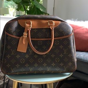 Louis Vuitton bag🌸